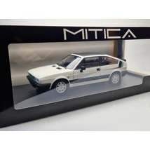 ALFA ROMEO SPRINT 1.5 QUADRIFOGLIO VERDE BALOCCO 1984 1:18 nyitható Modellautó új DOBOZOS