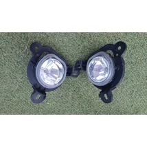 Alfa Romeo Mito gyári bontott ködlámpa jobb + bal 505085950 505085940 Alfa Romeo Mito gyári bontott ködlámpa jobb + bal 505085950 505085940