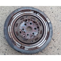 Alfa Romeo Giulietta 4c 1.6 2.0 jtdm 1750 tbi QV tct automata kettős tömegű lendkerék 55235574