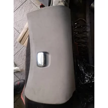 Alfa Romeo 147 GT világos szürke kesztyűtartó ajtó