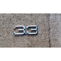 Alfa Romeo 33 hátsó embléma felírat bontott