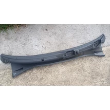 Fiat 500 levélrács levélfogó műanyag elem jó állapot