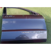 Jeep Grand Cherokee Wk2 jobb első ajtó gyári bontott alul hibás 