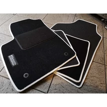 Fiat 500 Méretpontos szőnyegszett szövet fehér dekorral Fiat 500 Méretpontos szőnyegszett szövet fehér dekorral