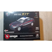 Alfa Romeo Giulia 1:24 összeszerelhető KIT Burago CARABINIERI új Dobozos Modellautó