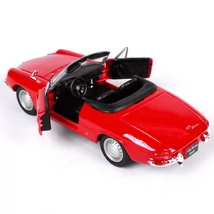 Alfa Romeo Spider Duetto 1:32 Piros Modellautó Új BuBurago Dobozos fém nyitható