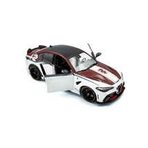 Alfa Romeo Giulia GTAm Bianco & Rosso 2023 Sauber Racing 1:18 fém Nyitható Dobozos Modellautó