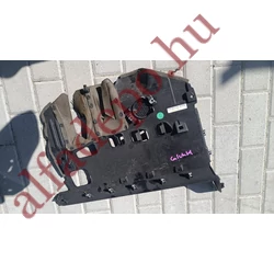 Alfa Romeo Giulia lábtér műszerfal alsó burkolat 156108890