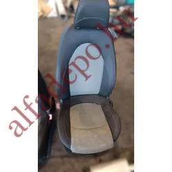 Alfa Romeo Mito első szürke fekete ülés pár Punto 2 Alfa Romeo147 modellekbe is