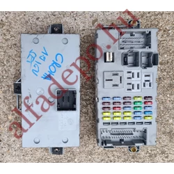 Fiat Croma bodycomputer biztosíték tábla 46846744 46846746 46846745