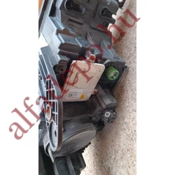 Alfa Romeo Stelvio bal első lámpa xenon fényszóró gyári 50563962