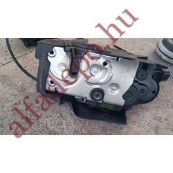 Fiat Croma bal első ajtózár + külső kilincs belső elem + Bowden 51823815 Fiat Croma bal első ajtózár + külső kilincs belső elem + Bowden 51823815