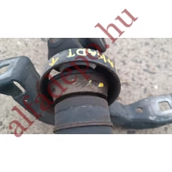 Alfa Romeo 159 2.4 jtdm q4 kardán tengely gyári bontott gumi függesztő hiba 55211757