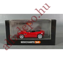 Alfa Romeo 8c Spider Piros 1:64 Minichamps Új Dobozos Modellautó
