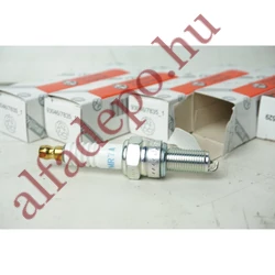 Alfa Romeo 145 155 156 147 166 GTV Spider Twin Spark TS 1.6 1.8 2.0 16v gyertya szett 4db 46521529 + 4db 46521530