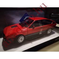 Alfa Romeo GTV GTV6 1:18 modellautó Solido Piros