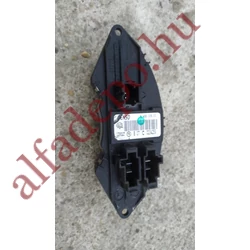 Alfa Romeo MiTo Fiat Grande Punto fűtés előtét ellenállás 55702441 DENSO Gyári Bontott