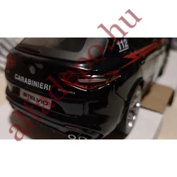 Alfa Romeo Stelvio QV 1:24 modellautó Burago Carabinieri