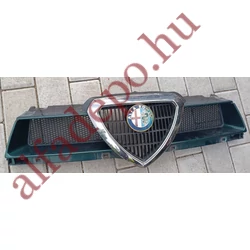 Alfa Romeo 155 első gyári bontott diszrács fül hiba Alfa Romeo 155 első gyári bontott diszrács fül hiba
