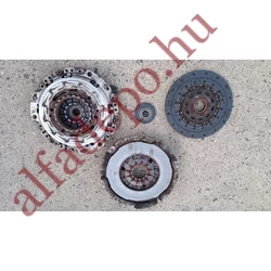 Alfa Romeo Giulietta MiTO 4C TCT dupla kuplung tárcsa és szerkezet készlet Fiat Tipo 500X 55257198 gyári bontott kinyomócsapágyakkal