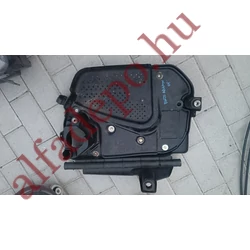 ABARTH Grande Punto 1.4 tb tjet motor felső burkolat fedél motorburkolat gyári bontott 