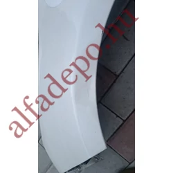 Fiat 500 bal első fehér sárvédő horpadt