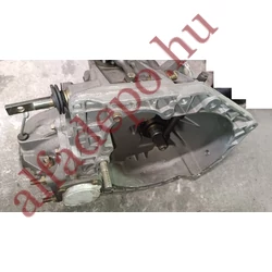 Fiat Croma Lancia Thema 2.0 is.16v 5 sebességes gyári új sebességváltó váltó  Fiat Croma Lancia Thema 2.0 is.16v 5 sebességes gyári új sebességváltó váltó