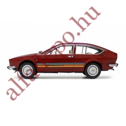 Alfa Romeo ALFETTA GTV 2.0 TURBODELTA LAUDORACING Modellautó 1:18 Dobozos új LM130C1