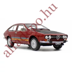 Alfa Romeo ALFETTA GTV 2.0 TURBODELTA LAUDORACING Modellautó 1:18 Dobozos új LM130C1