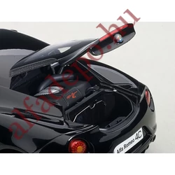 Alfa Romeo 4C 2013 (gloss black) AUTOART 1:18 Modellautó