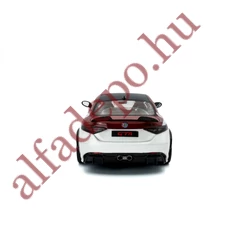 Alfa Romeo Giulia GTAm Bianco & Rosso 2023 Sauber Racing 1:18 fém Nyitható Dobozos Modellautó