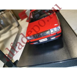 Lancia Thema 8.32 Ferrari 1S MITICA 1:18 nyitható modellautó