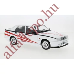 Alfa Romeo 75 Turbo Evoluzione Fehér 1:18 MCG Fém új Modellautó