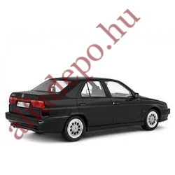 Alfa Romeo 155 Q4 turbo 2.0i 16V Fekete 1992 1:18 Laudo Racing Új Modellautó