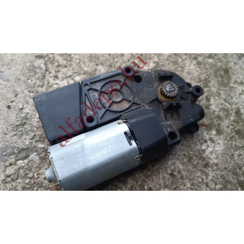 Jeep Grand Cherokee Wk2 tetőablak mozgató motor 30020271K A15303072614 B15303072508 Jeep Grand Cherokee Wk2 tetőablak mozgató motor 30020271K A15303072614 B15303072508