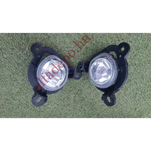 Alfa Romeo Mito gyári bontott ködlámpa jobb + bal 505085950 505085940