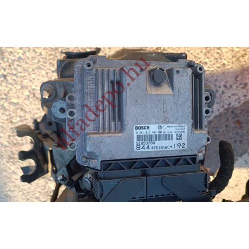 Lancia Delta 1.9 Diesel JTTD motorvezérlő gyári bontott 51853786 0281015404