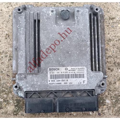 Alfa Romeo 156 2.0 jts motorvezérlő gyári 55184237 0261s01010