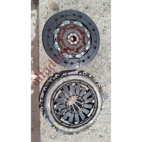 Alfa Romeo Giulietta Mito Fiat Bravo Grande Punto Lancia Delta 1.4 turbó tb gyári bontott kuplung készlet 55235563 71724597