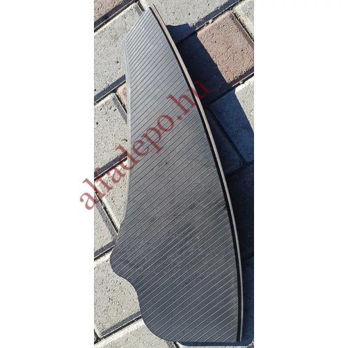 Alfa Romeo Brera bal hátsó lámpa felső takaró fedél 