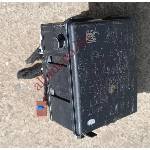 Fiat Freemont biztosíték tábla relé ház 68068355ac