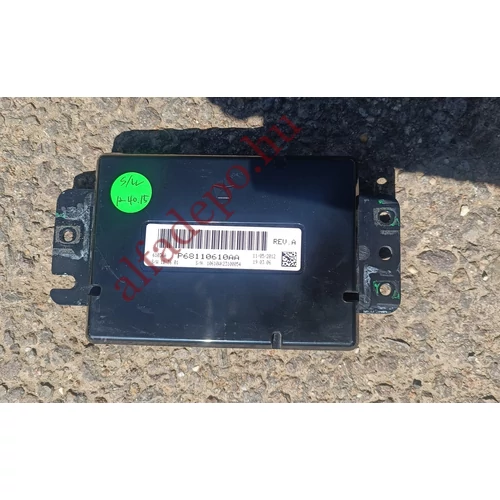Jeep Grand Cherokee WK2 klima vezérlő panel 68110610AA