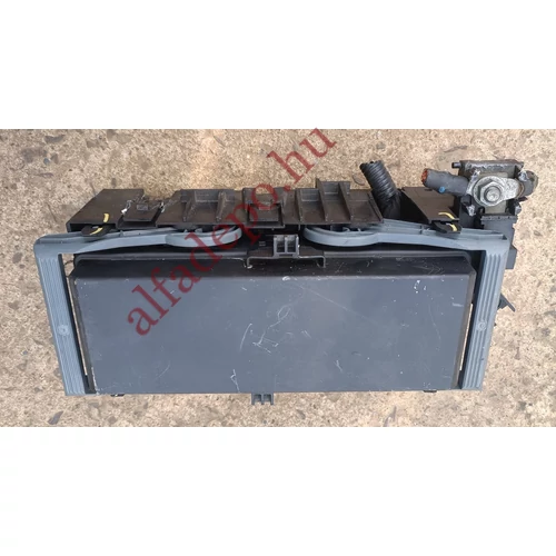 Fiat Freemont biztosíték tábla vezérlő egység + burkolat motortéri 68143318ac