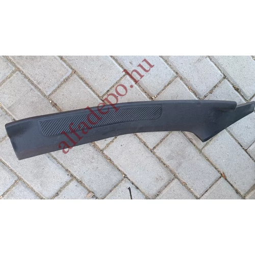 Fiat Croma jobb hátsó belső küszöb burkolat 735365235