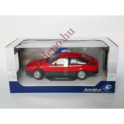 Alfa Romeo GTV GTV6 1:18 modellautó Solido Piros