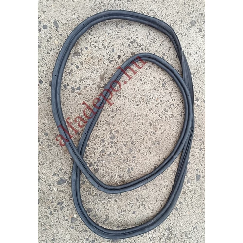 Alfa Romeo 156 sw sportwagon kombi csomagtérajtó gumikéder kéder gumi