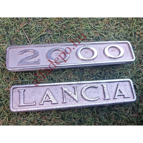 Lancia 2000 Berlina embléma felirat 