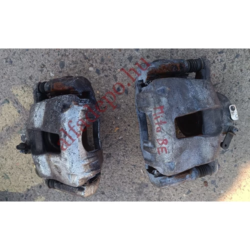 Alfa Romeo Mito Fiat Grande Punto 57/26 Bosch gyári első féknyereg pár bal + jobb