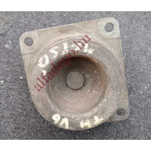 Lancia Thesis V6 hátsó alsó motortarto bak