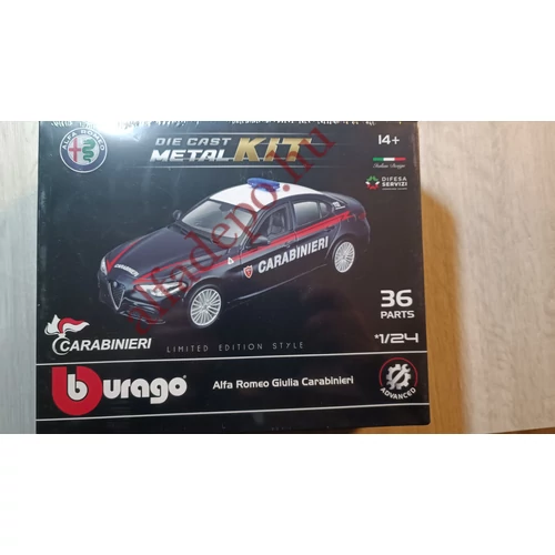 Alfa Romeo Giulia 1:24 összeszerelhető KIT Burago CARABINIERI új Dobozos Modellautó